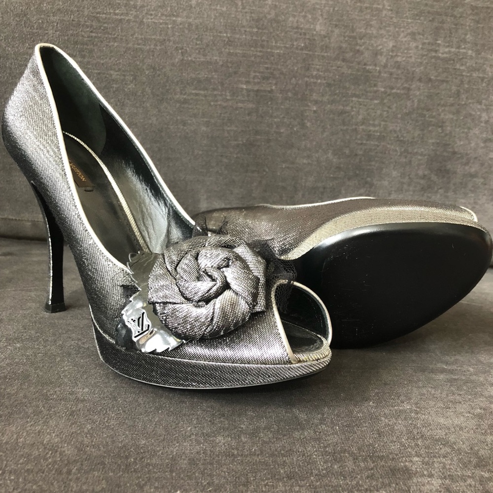 Brand New Limited Edition LB shoes